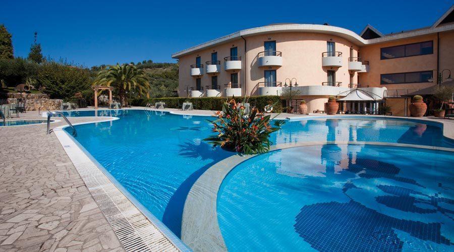 Albergo Ristorante Uliveto Veroli 外观 照片