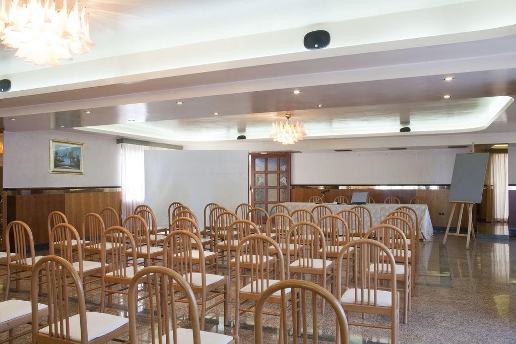 Albergo Ristorante Uliveto Veroli 外观 照片