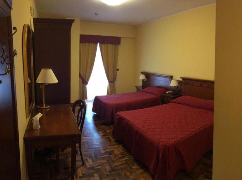 Albergo Ristorante Uliveto Veroli 外观 照片