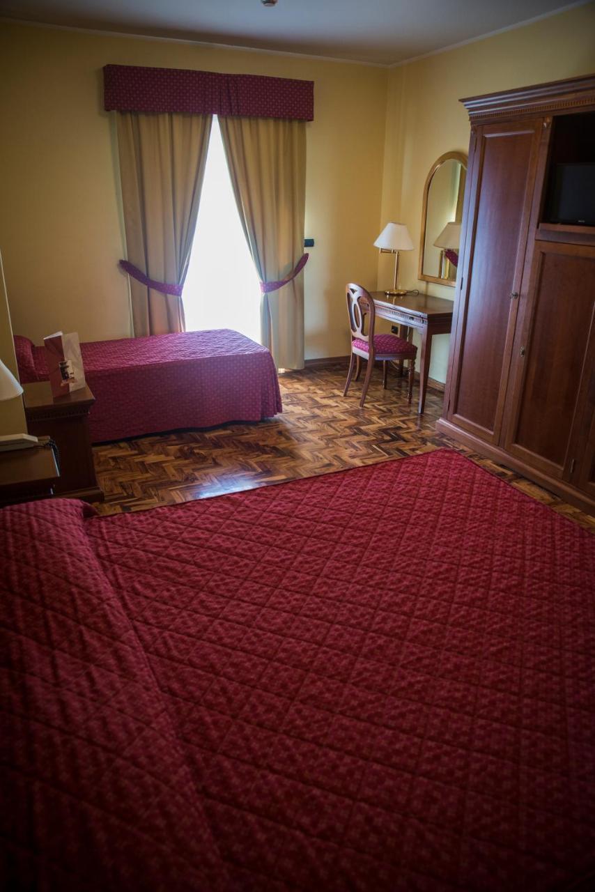 Albergo Ristorante Uliveto Veroli 外观 照片