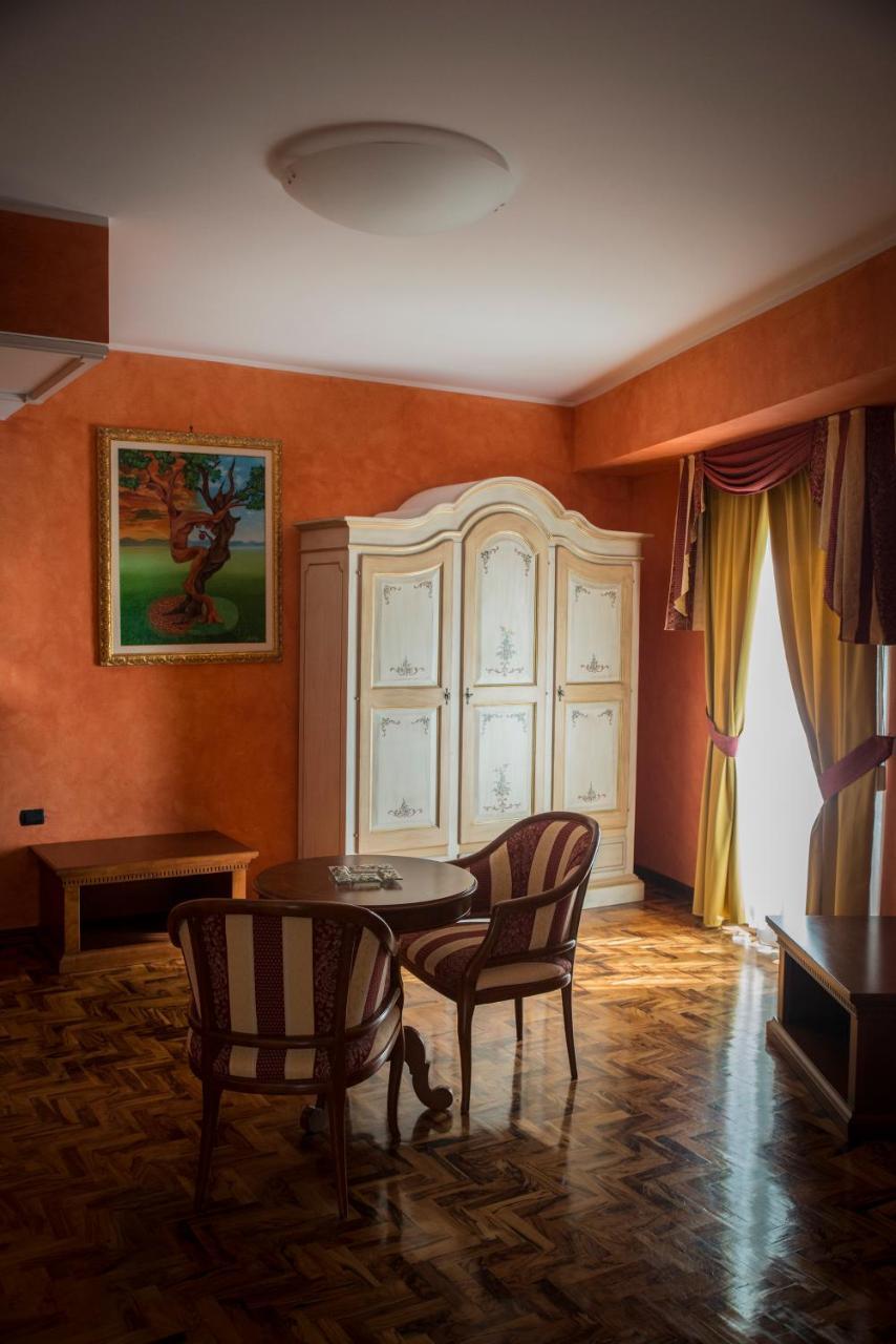 Albergo Ristorante Uliveto Veroli 外观 照片