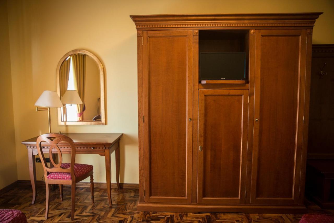 Albergo Ristorante Uliveto Veroli 外观 照片